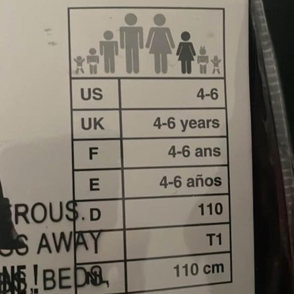 BRAND NEW girl pirate dress lights up halloween costume size S 4-6 - Picture 5 of 5